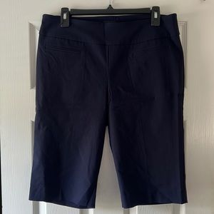 Rekucci spandex slim fit navy shorts size 14